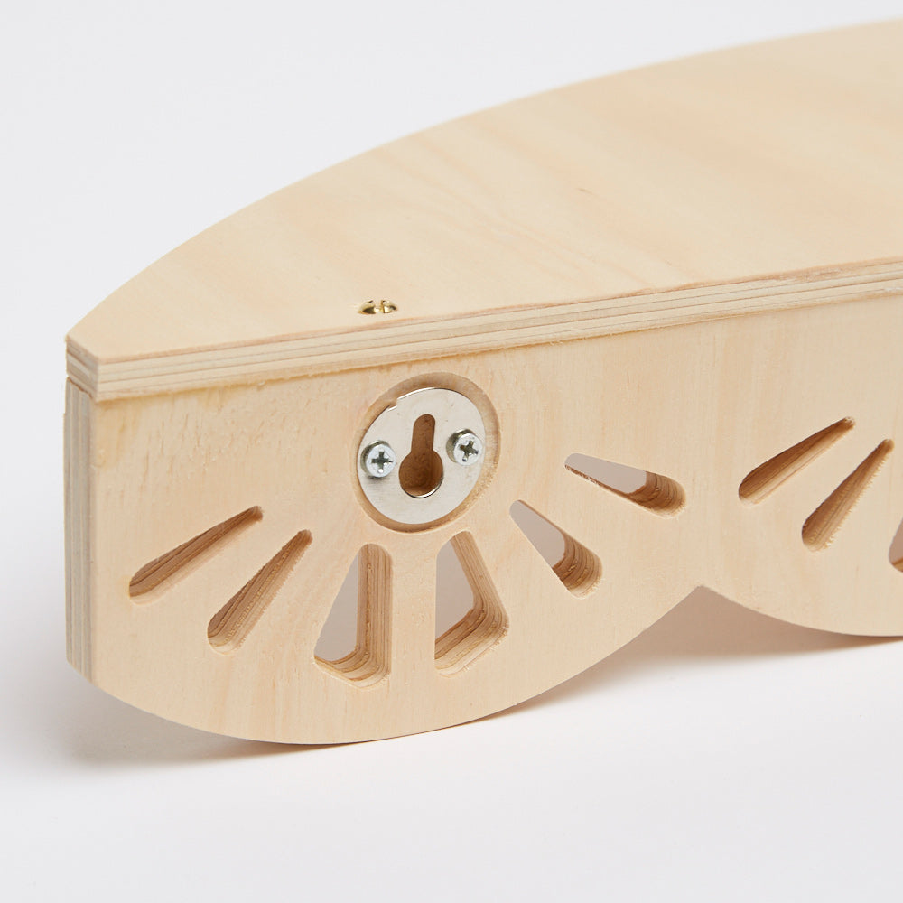 Scalloped Olive Shelves