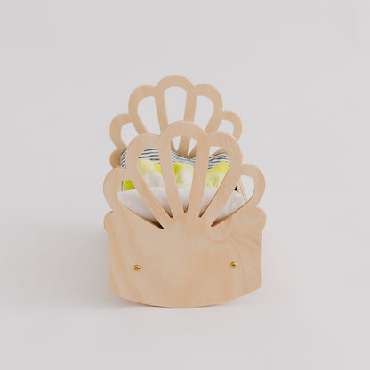 Shell Rocking Cradle